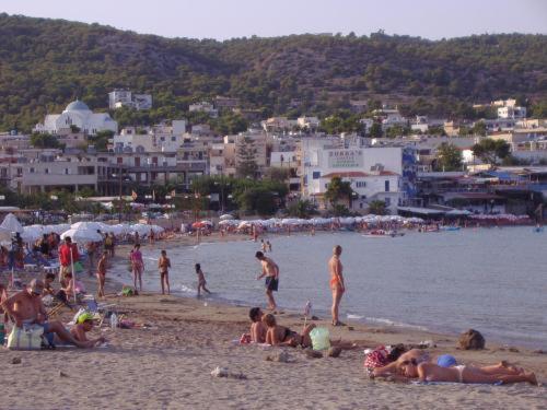 Villa Alexandra Agia Marina  Exterior photo